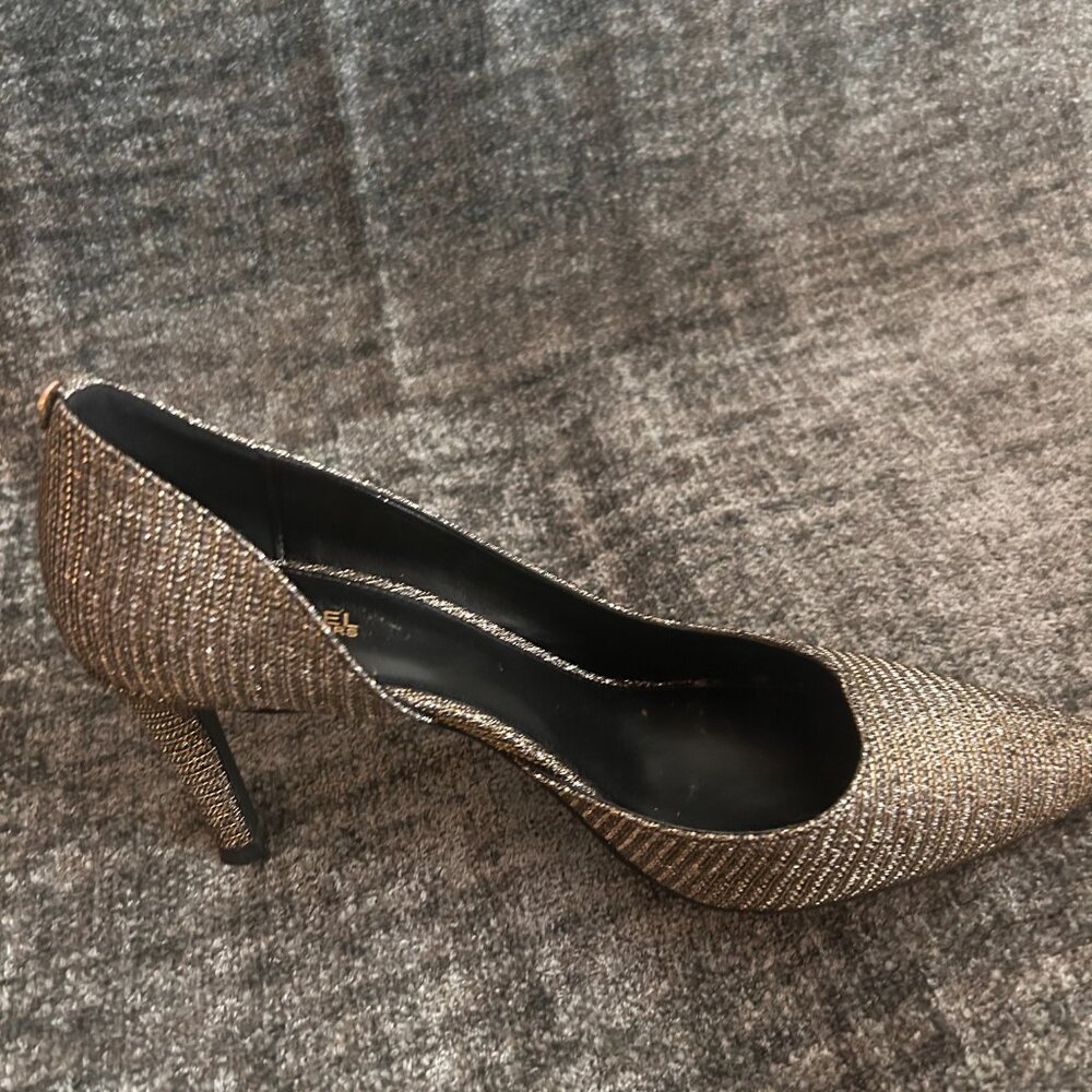 KORS Michael Kors Metallic Gold Pointed Toe Pump